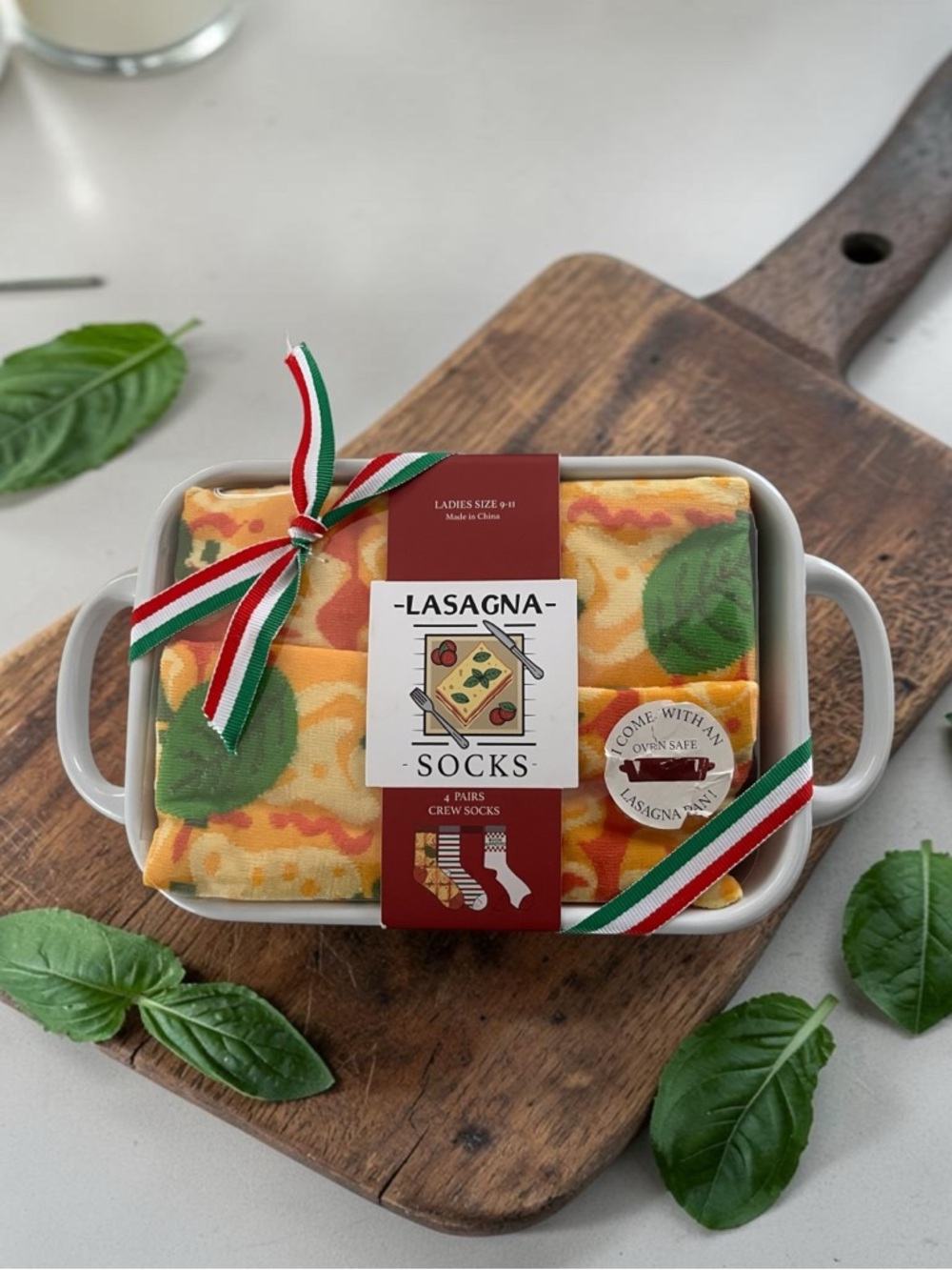 Women’s Lasagna Crew Socks Gift Set in real Lasagna Dish (4 pairs)